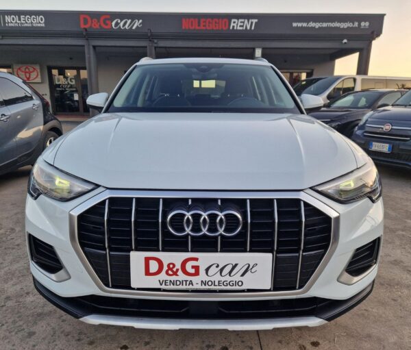 AUDI Q3 BUSINESS ADVANTAGE