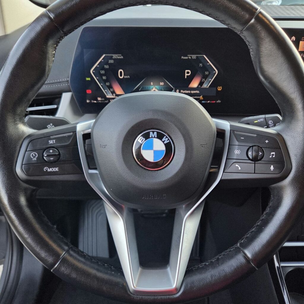 BMW 220i Active Tourer - foto 12