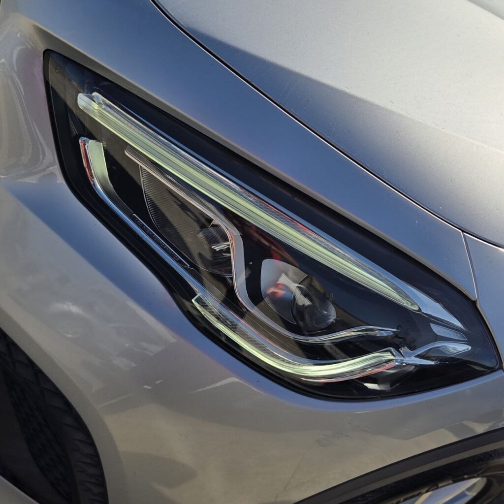 Mercedes GLA - foto 10
