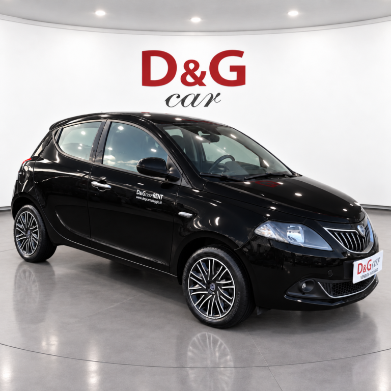 Lancia Ypsilon Black
